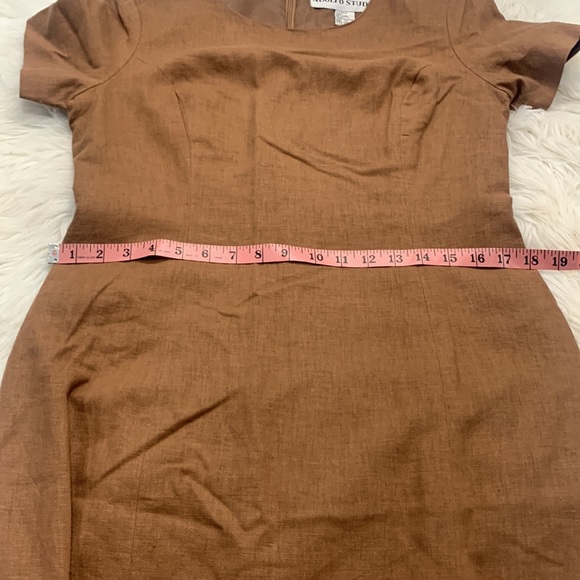Adolfo Studio 55% Linen and 45% Rayon Tan Maxi Dress Size 12 - Picture 10 of 10